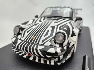 Rare BNIB Ref: S1807513 Porsche AG Official Licensed Product 1:18 Diecast Solido 2022 Porsche 911 RW...