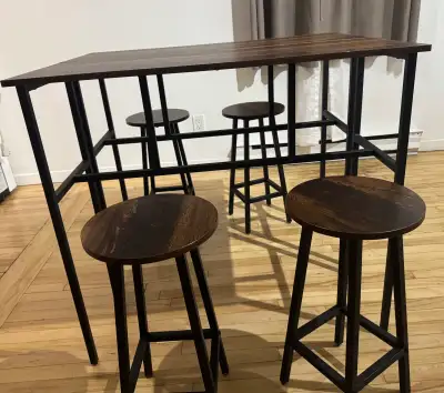 2 Table haute et 4 Chaises haute, View more
