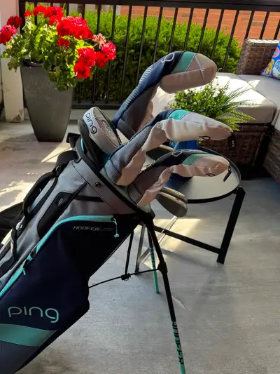 Ping G Le Golf Club Set with Hoofer Lite Bag, View more