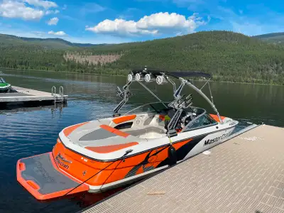 Very well maintained MC X2 for sale. Always properly winterized by a boat mechanic Approx. 300 hours...