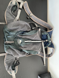 Pack sac Grégory avec bande ventrale idéal pour le dos, pochette