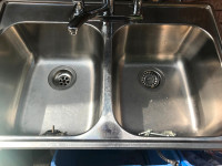 Double Stainless Steel Kitchen Sink and Faucet