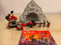 Lego set 6099/6047 Vintage Traitor Transport c/w  Dragon Cave