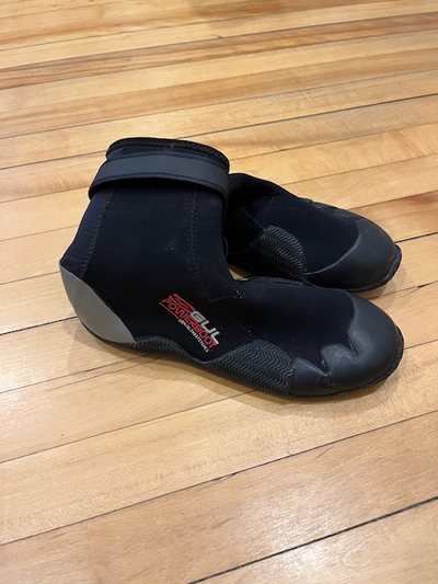 GUL neoprene and rubber dinghy boots. Soft and comfortable. Worn exactly once. Perfect for dinghy sa...