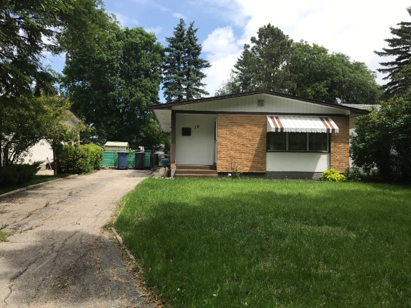 10 Tamworth Bay 3+1 Bedroom House for Rent Long Term Rentals