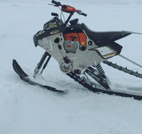 SnowHawk jr /Snow bike (moteur modifier) 1800$!!!