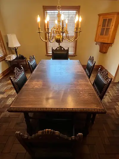 Krug brothers dining room set hotsell