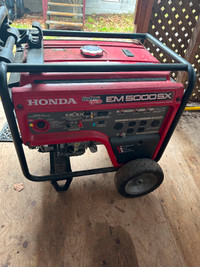 Honda -- EM5000SX 5000 watt 120/240V Generator