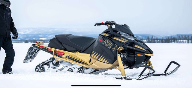 Yamaha SRX LE EPS 2024 ( une seule taxe à payer )  dans Motoneiges  à Saint-Hyacinthe