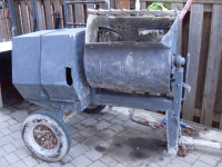 CEMENT MIXER WITH HONDA GX 270 MOTOR - SERVICED & WORKING