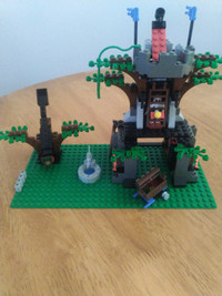 Vintage Lego Castle Set 6046- Hemlock Stronghold