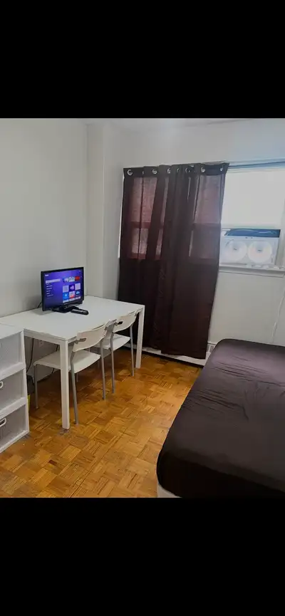 One Private furnished room available on AUGUST 1st, in a main floor of shared apartment close to Kee...