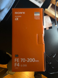 Sony FE 70-200 mm F4 G OSS lens new 