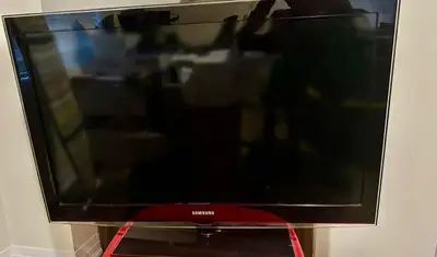 Non smart TV for sale “40”Samsung, View more