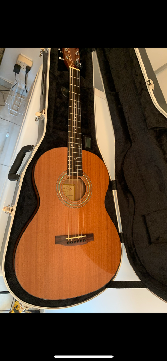 Zager acoustic guitar in Guitars in City of Montréal - Image 2