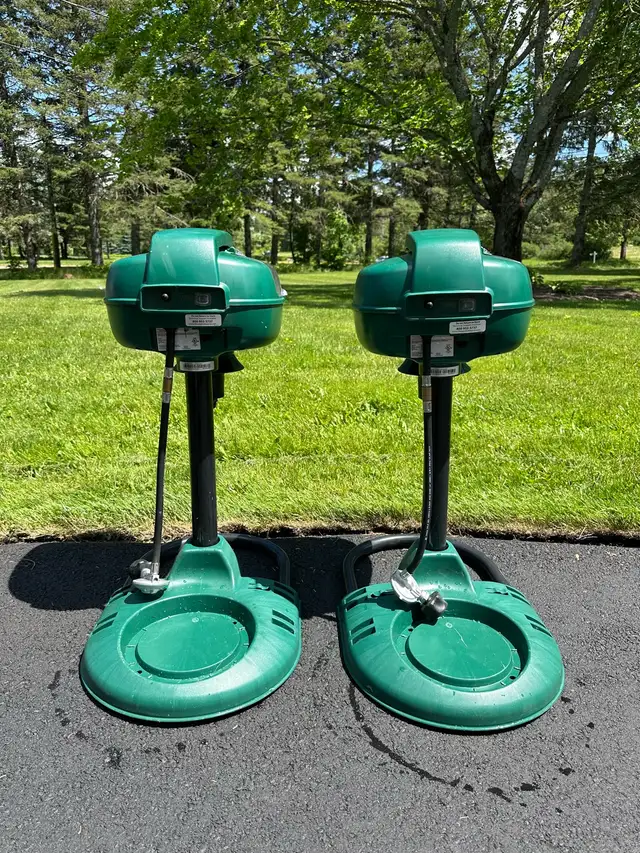 Mosquito Traps - 2 x Patriot Plus Machines with Extras! 62863738153218121