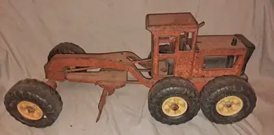 Tonka vintage metal Road Grader, View more