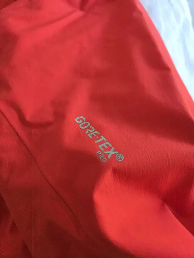 Arc'teryx Beta LT Red64269658921602122