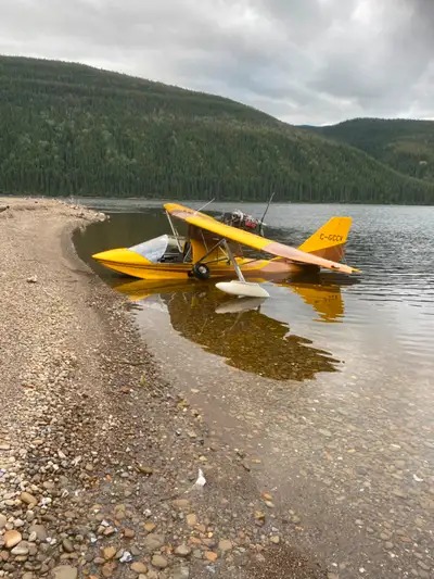 Well equipped searey with just over 200 hrs tt on engine and airframe , cruise at 100mph with 595# u...