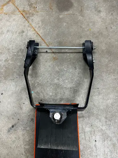 Complete Show Chrome trailer hitch, fits just about any year Spyder with the square tube A Arm (not...