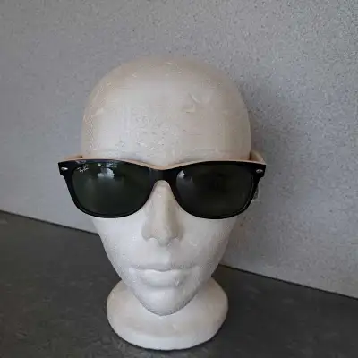 Ray Ban New Wayfarer Sunglasses (28000974), View more