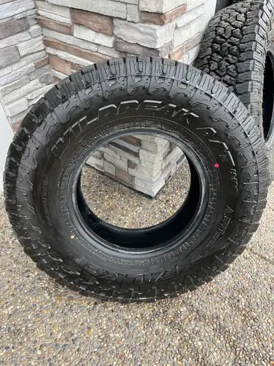 For sale a set of 4 Falken Wildpeak AT4W 35x11.50R17LT 118R Almost new ( less than 2500Km Used )