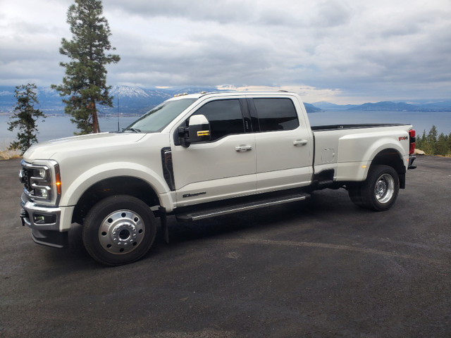 2023 FORD F450 FX4 SUPERDUTY DUALLY LARIAT 4X4 FULLY LOADED UP in Cars & Trucks in Kelowna - Image 2