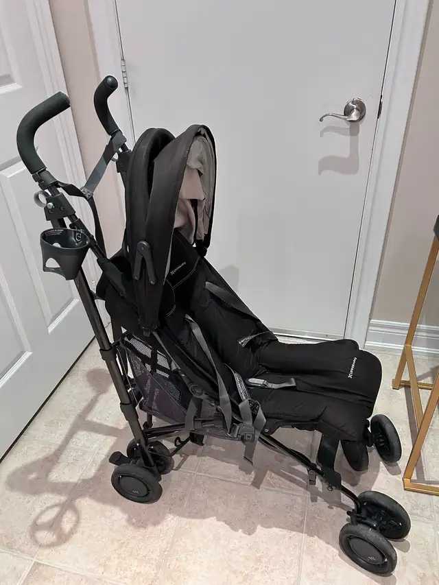 Uppababy Vista Travel Stroller in Strollers, Carriers & Car Seats in Mississauga / Peel Region - Image 3