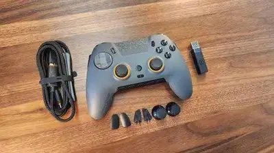 scuf envision pro v2 pro controller , View more