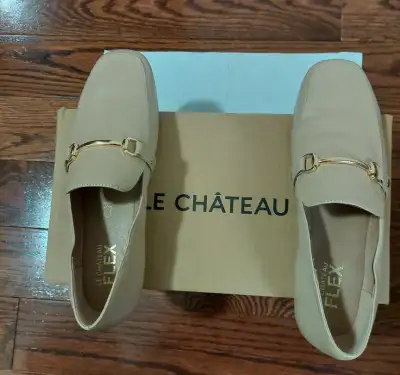 Flex leather square toe loafer