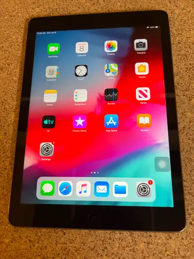 In great physical shape, no cracks or scratches. Home button is very touchy; sometimes it works and...