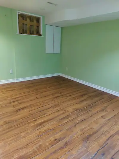 Clean studio basement available for rent from 1st October All amenities included Preferably working...