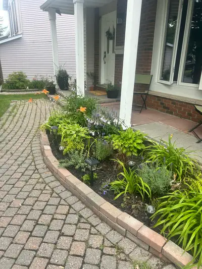 Private Room in Spacious Home – All Utilities Included | Available September 1st Bright private room...
