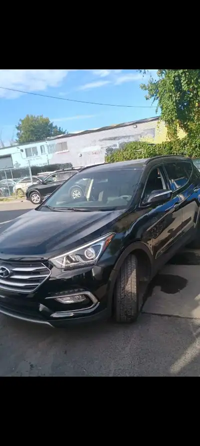 PremiumHyundai Santafe 2017 . ( Pas de texte.appelez. merci) Automatique 2.4L sport. ( Propriétaire)...