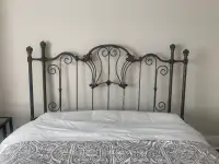 Queen size wrought iron bed frame