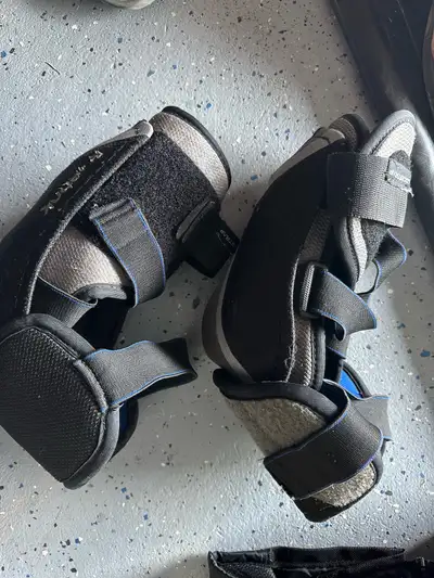 Reebok hockey elbow pads, View more