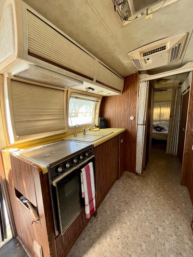 1978 Airstream Sovereign Land Yacht Travel Trailers & Campers