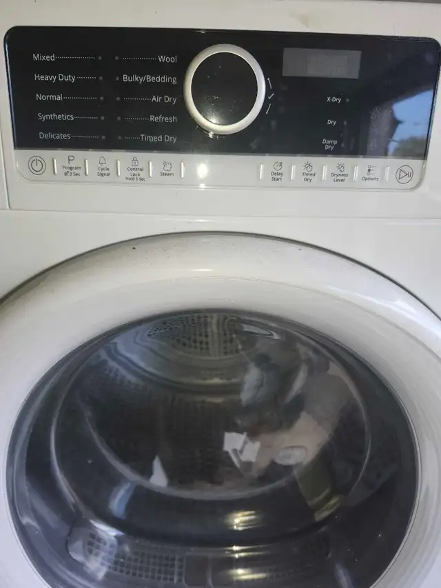Whirlpool 24"Condo Size Compact Washer Ventless Dryer  in Washers & Dryers in City of Toronto - Image 3