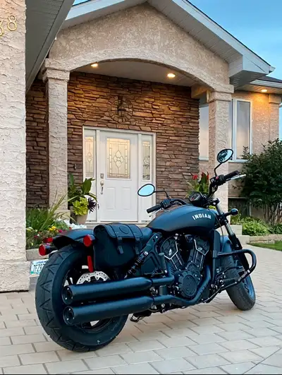 Motorcycle for Sale – Like New! 2020 ABS Only 2,500 km. Absolutely pristine condition. Extras includ...