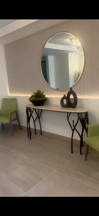 Immaculate 1100 Sq Ft 2 Bedroom Suite In Lowrise Boutique-Style Luxury Building 9471 Jane st Overloo...
