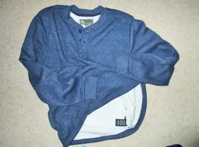 Waffle Weave THERMAL LONG SLEEVE …Sherpa lined... Large, View more