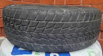 TOYO WINTER TIRE WITH RIM SIZE 225/60/R17 99T PRICE 250