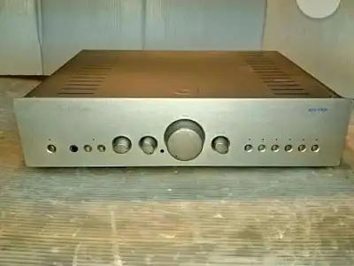 CAMBRIDGE AUDIO Azur 540/prend ech/recupere audio 70s tout etat, View more