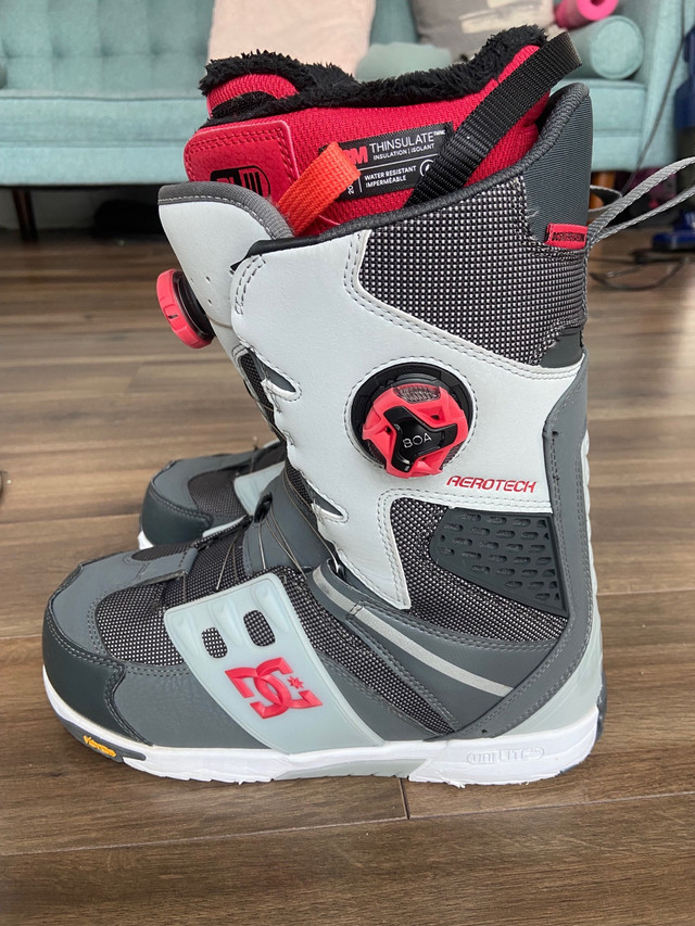 DC Phantom Double Boa Snowboard Boots | 9.5 Mens | $150 in Snowboard in City of Toronto - Image 2