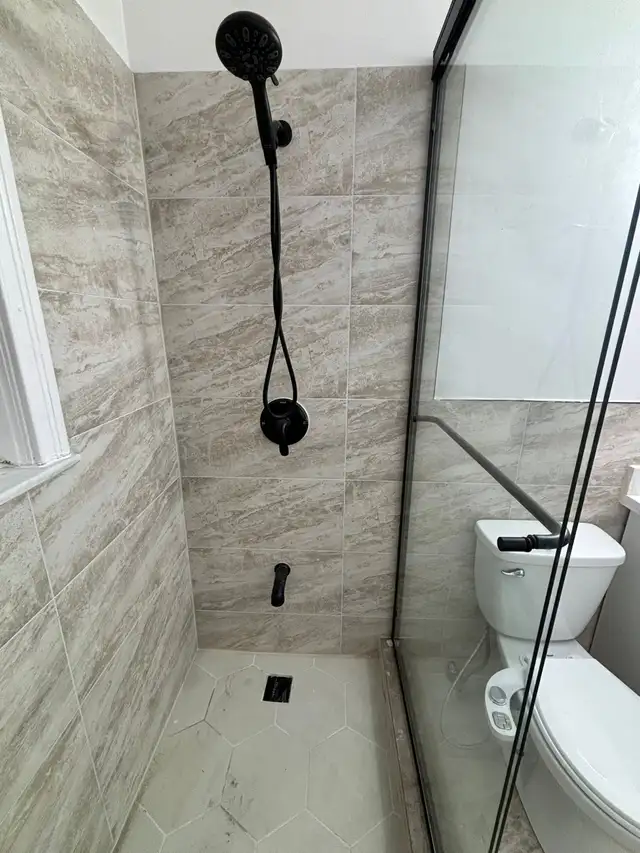 bathroom installer 