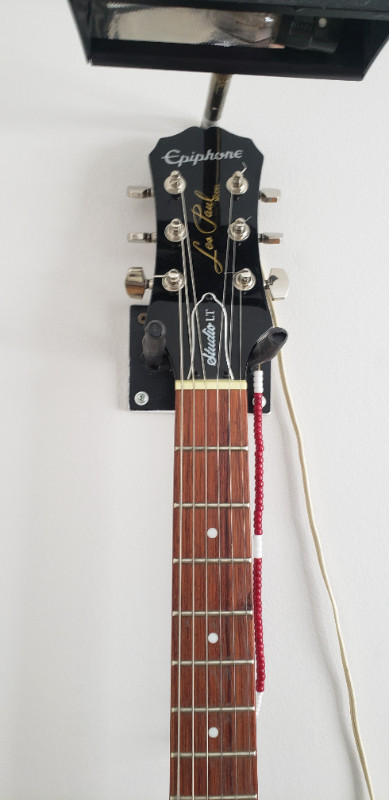 Guitare électrique epiphone les paul studio lt dans Guitares  à Ville de Québec