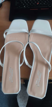 Womens white heels size 9
