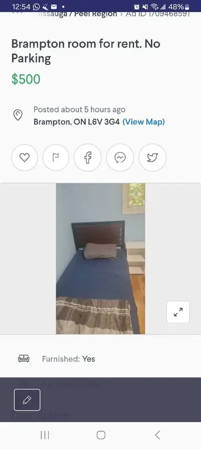 Large, clean and well ventilated room in sharing with 1 person available for rent. Room is on the ma...