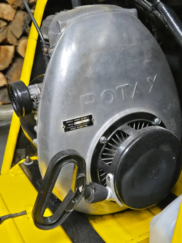 1966 SKIDOO OLYMPIC in Fishing, Camping & Outdoors in Muskoka - Image 4