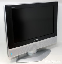 PANASONIC TC-19LX50  19" LCD TV & REMOTE (NO HDMI)